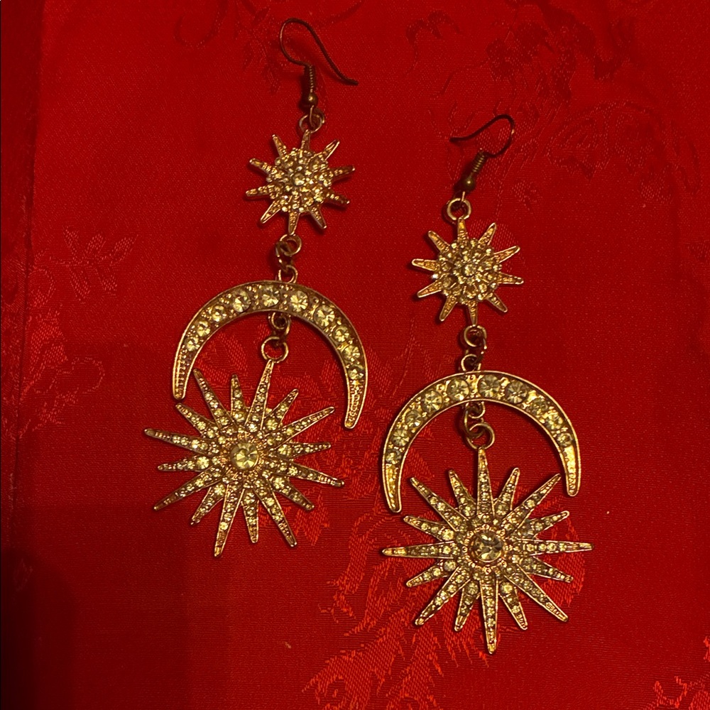 Gold Starburst Dangle Earrings